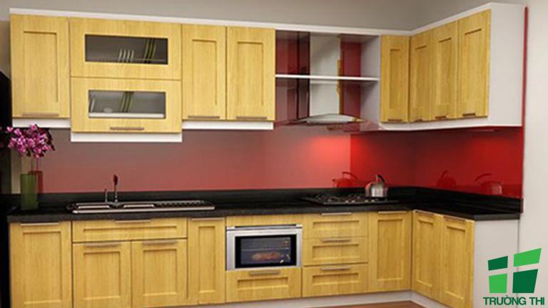 Những loại kính ốp bếp phổ biến trên thị trường