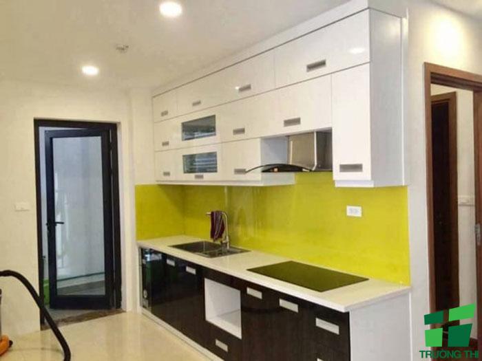 Kính ốp bếp màu vàng thư 3