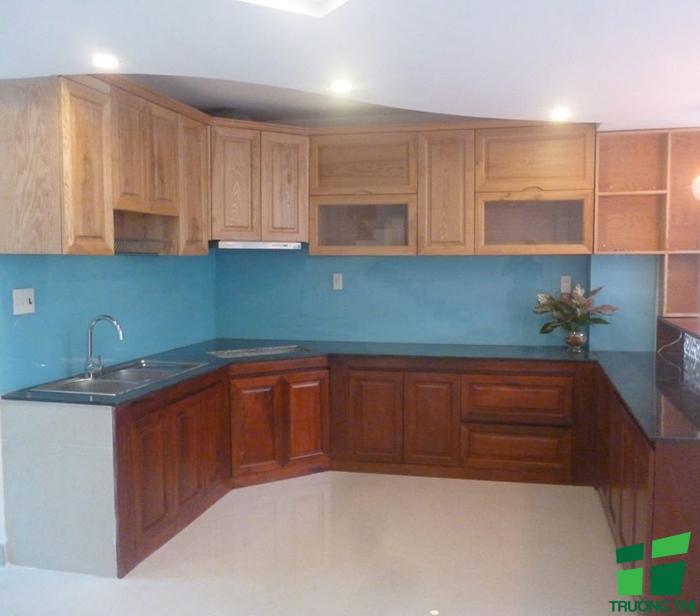 Kính ốp bếp màu xanh ngọc 1